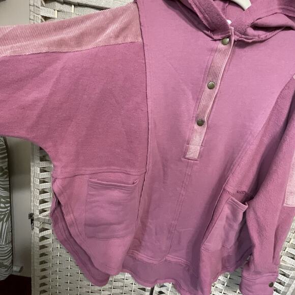 Aemi + Co DOVE HOODED PULLOVER Women’s Size S Rose Pink Mixed Media Half Snap - Picture 5 of 12